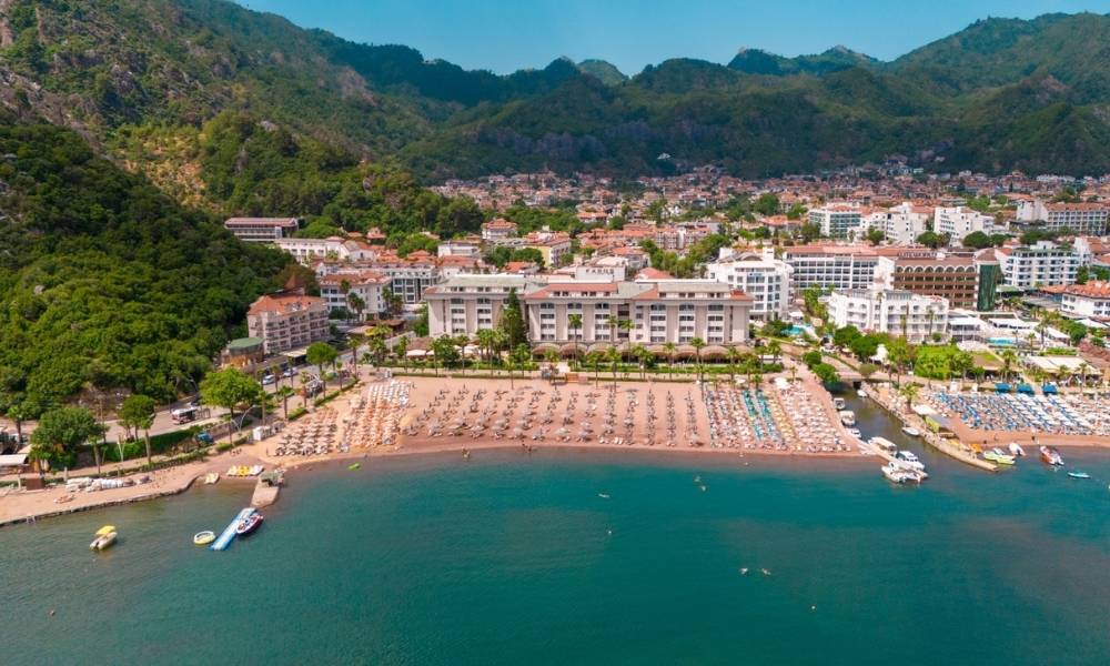 Faros Premium Beach Hotel